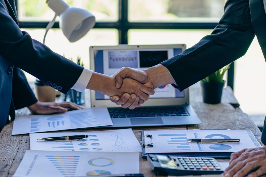 Mergers and Acquisitions Surge as Market Confidence Returns
