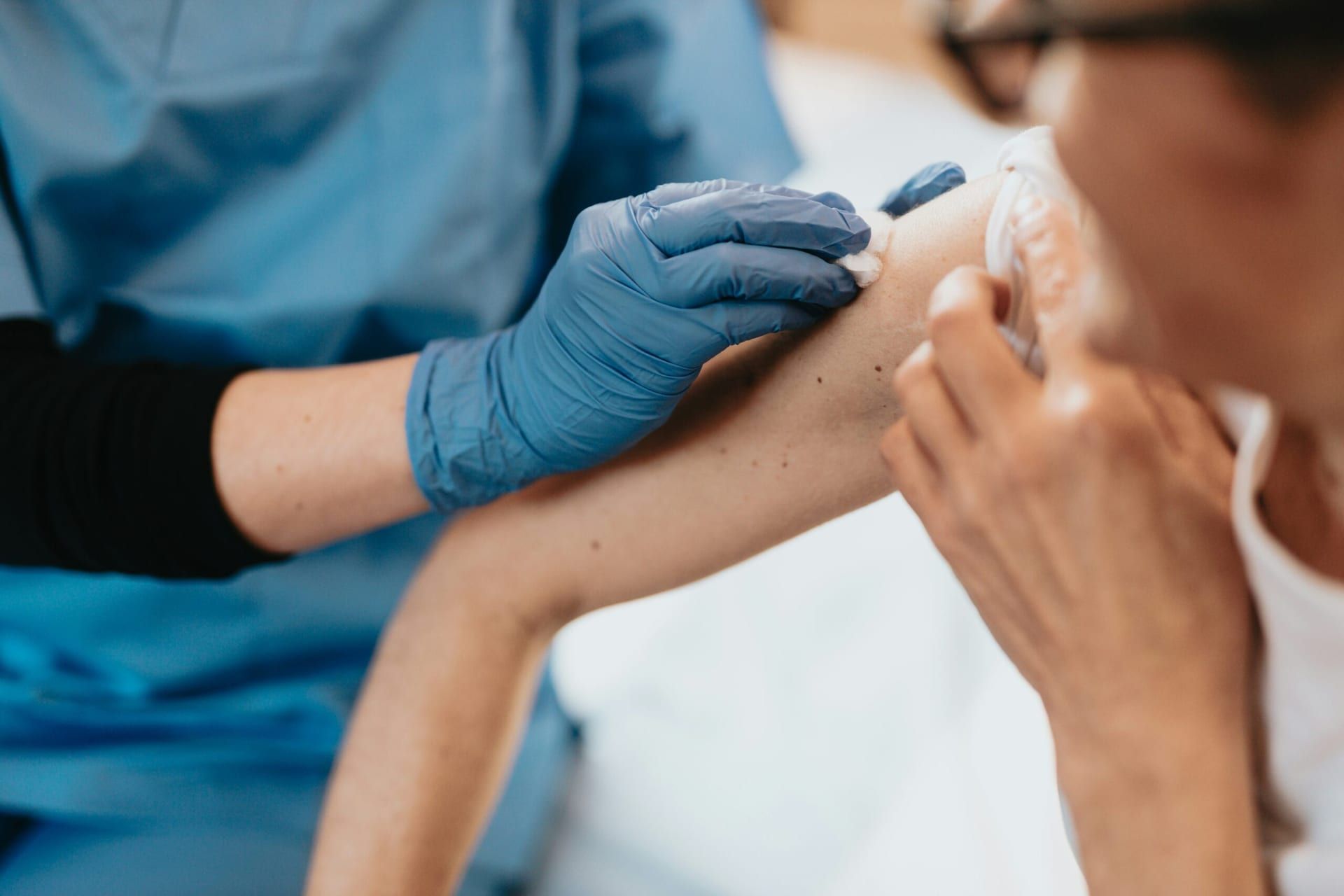Texas Measles Outbreak Surpasses 750 Cases, Prompting Health Alerts