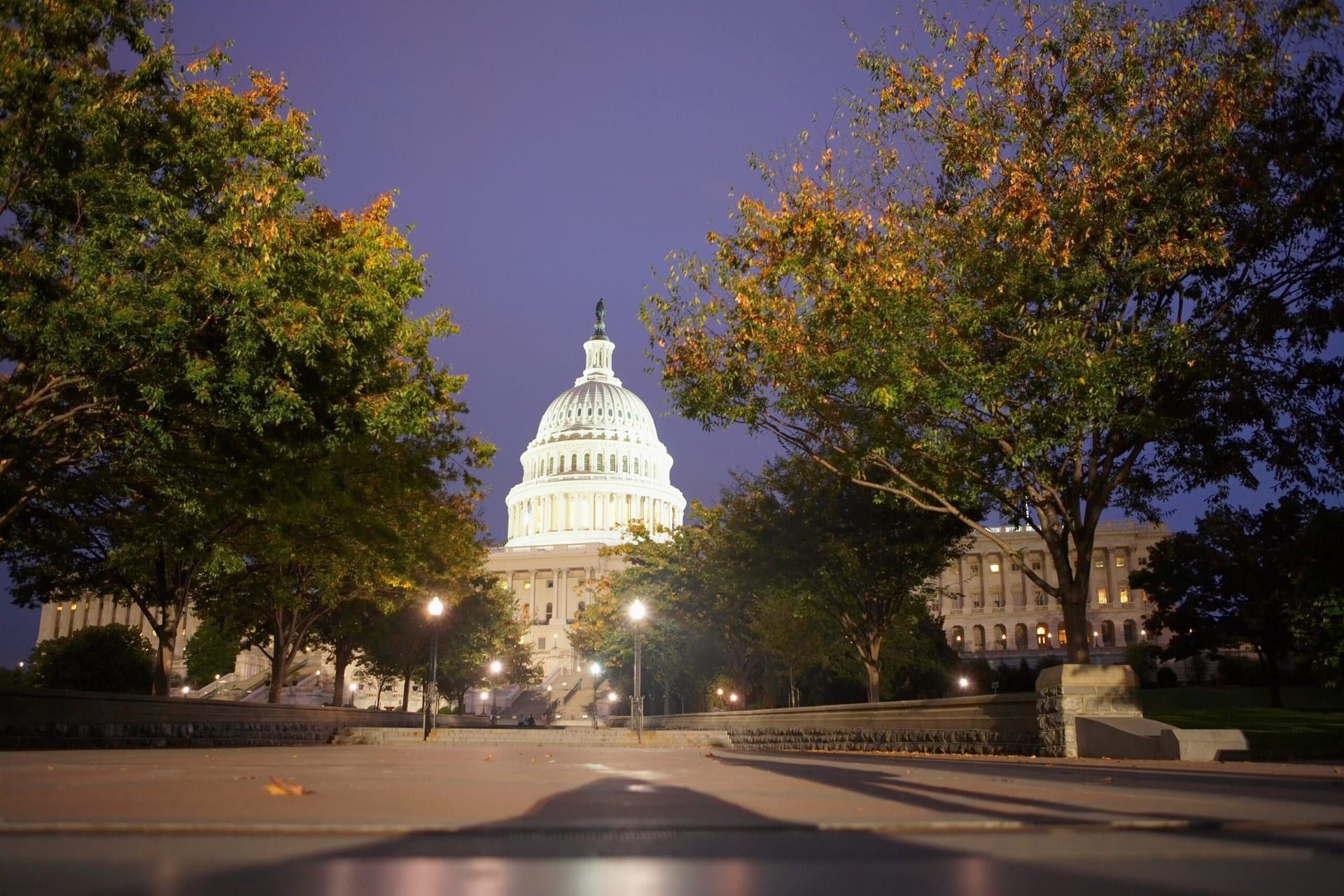 U.S. Congress Passes $1.7 Trillion Omnibus Spending Bill to Avoid Government Shutdown