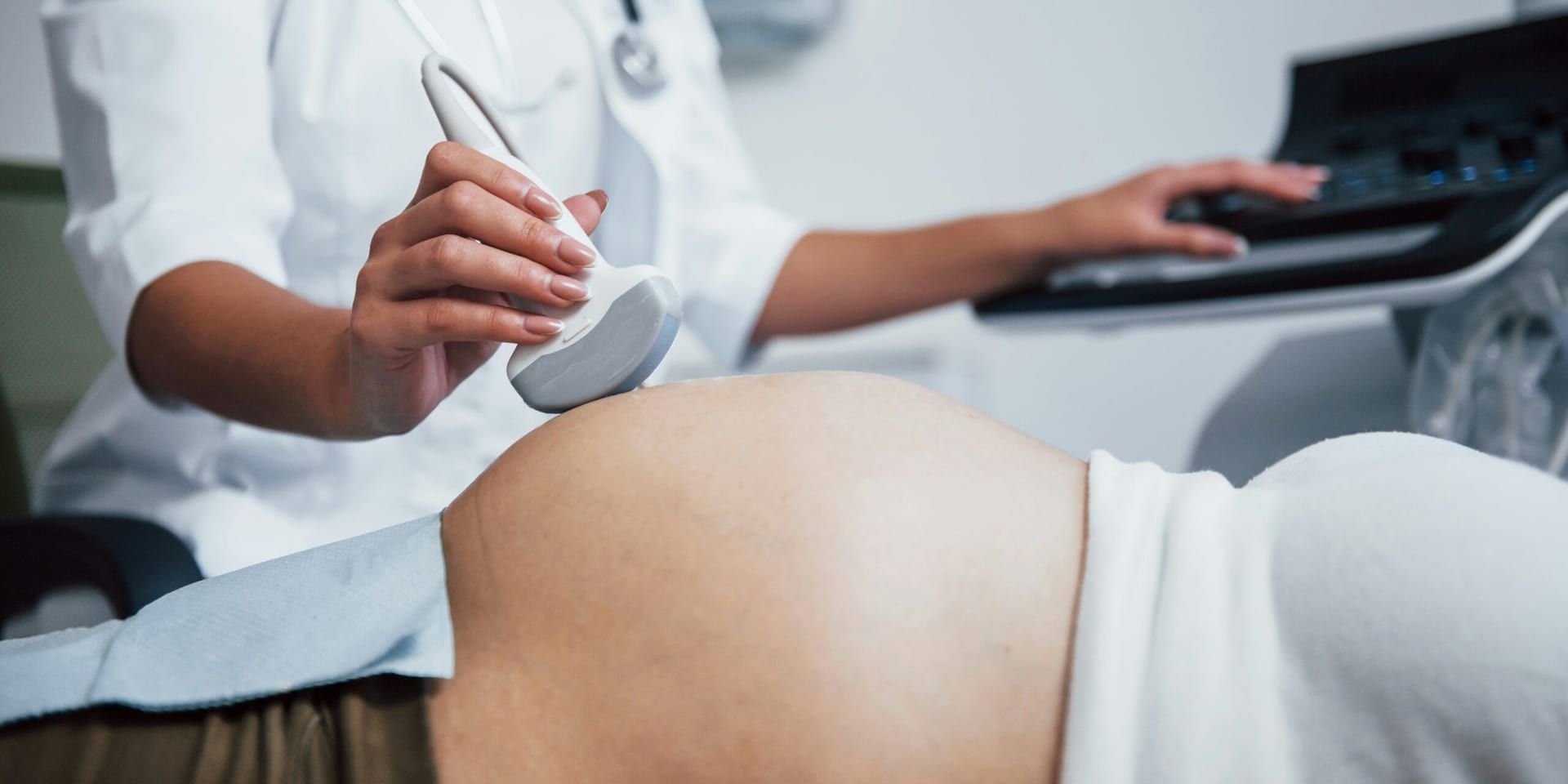 Senate Panel Postpones Nominee for U.S. Surgeon General on Final Pregnancy Day