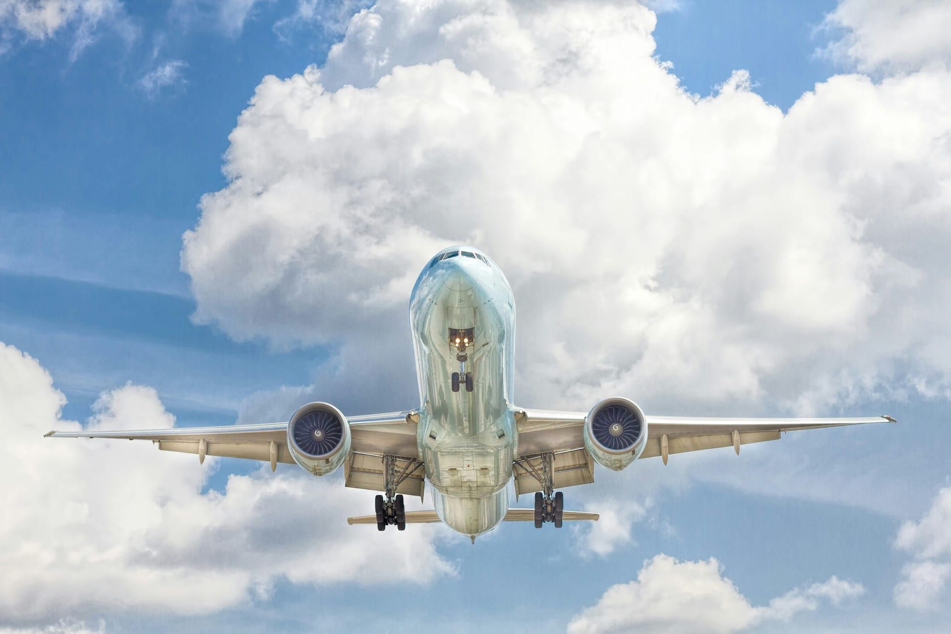 Honeywell Explores Spinning Off Aerospace Division Amid Strategic Review