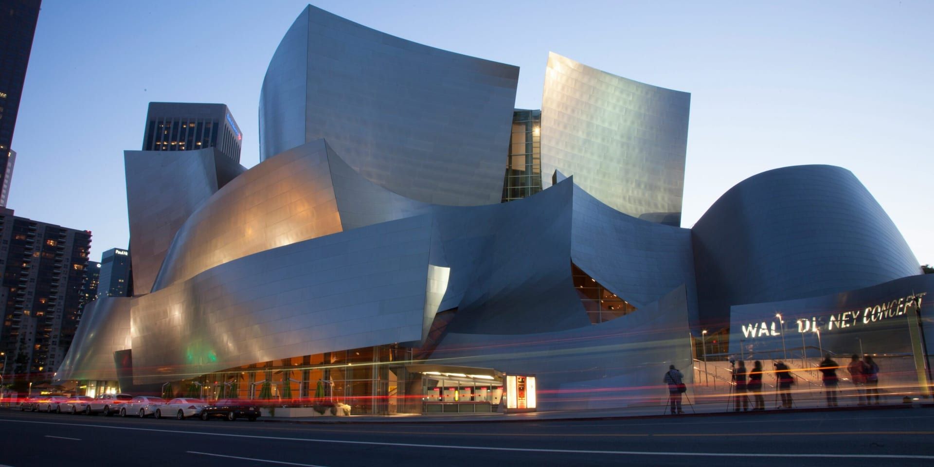 Los Angeles Art Exhibitions Draw Crowds in Early January 2026