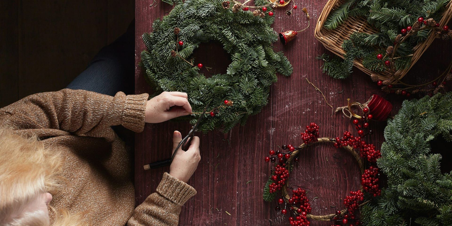 The New Yorker Highlights Seasonal Arts Features on December 15, 2025