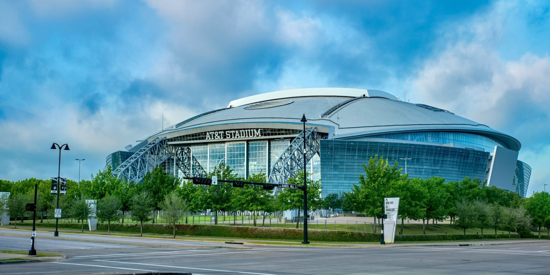 AEW All In Texas 2025 Draws Fans to Arlington